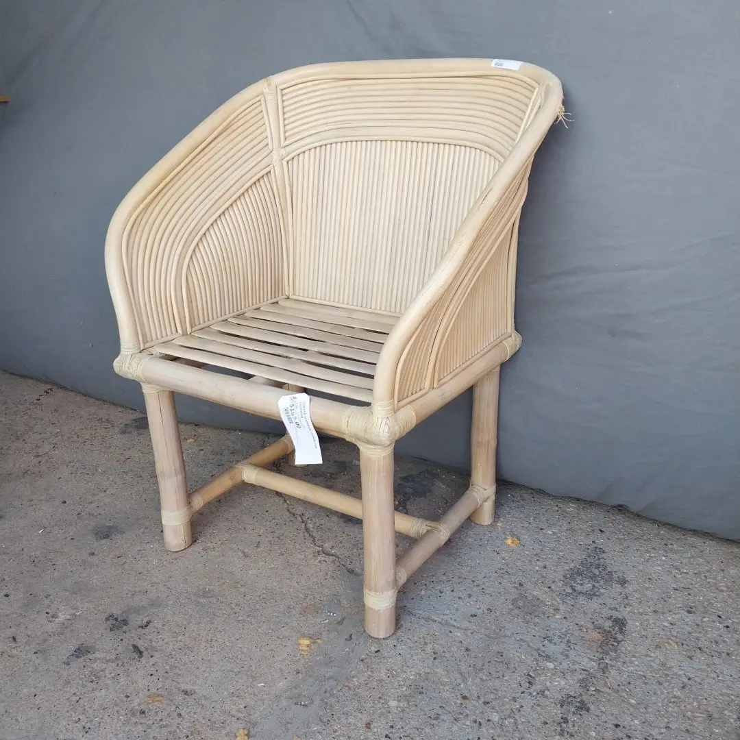 Curved Bamboo Chair-No Cushion 1