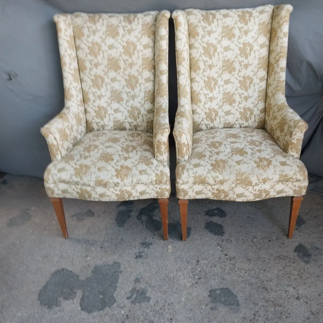 Pair Of Vintage Yellow Upholstered Chairs With Tapered Legs 1