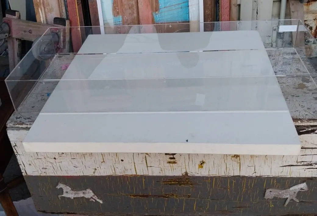 Acrylic Box 39.5 X 17 X5 1