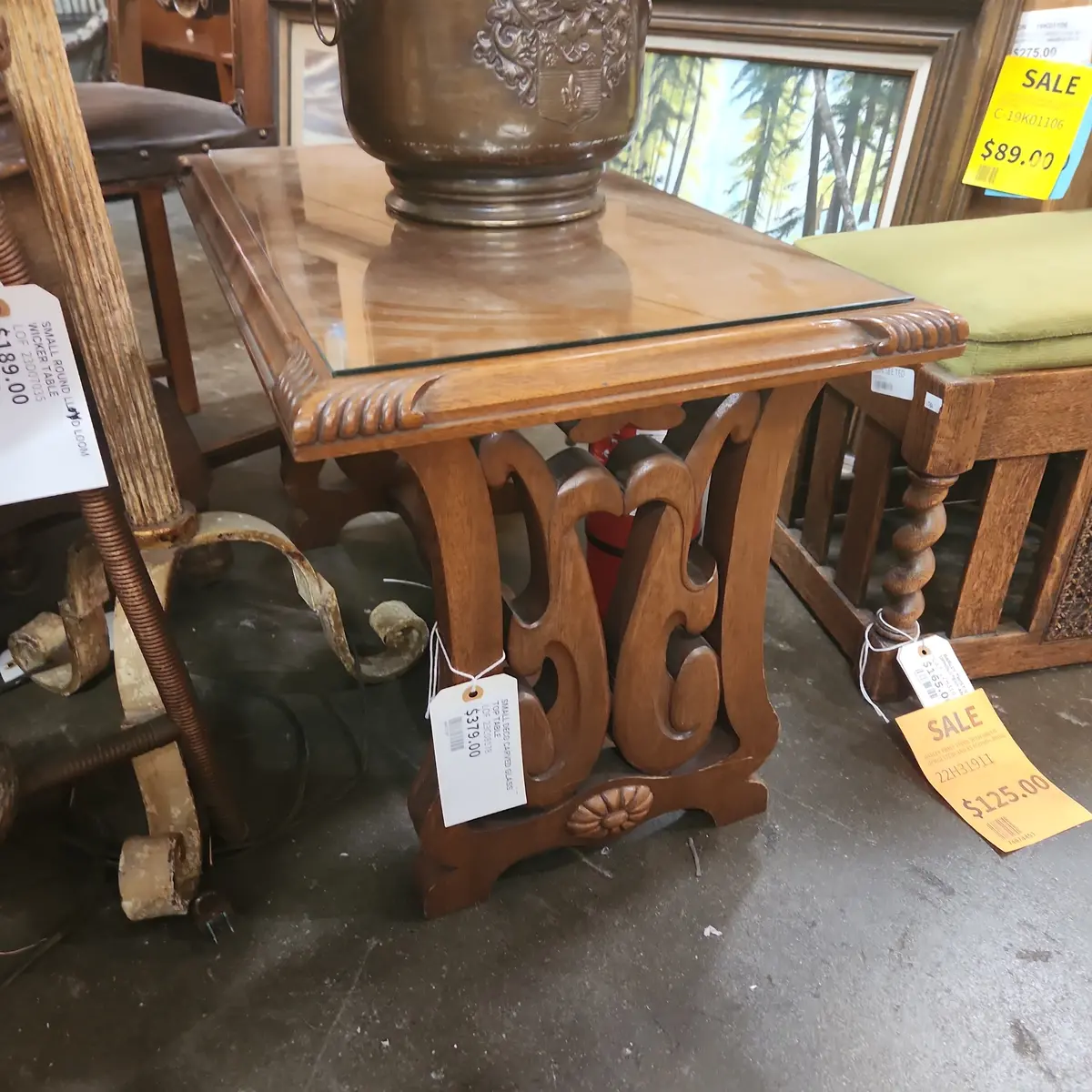 Small Deco Carved Top Table 1