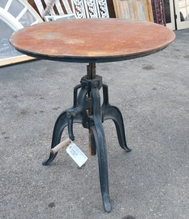 Cast Iron Round Industrial Heavy Crank Table 1