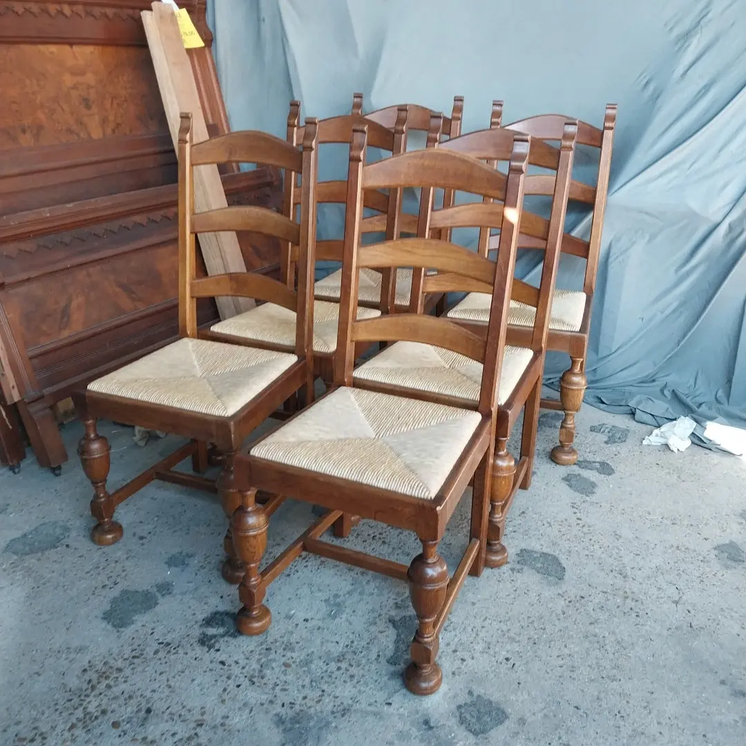 Set Of 6 Rush Seat Ladder Back Chairs With Turned Legs 1