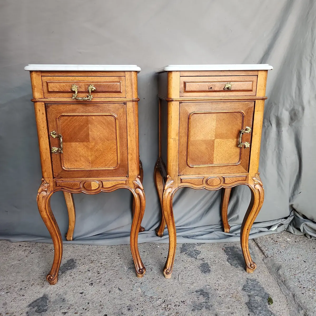 Pair Of White Marble Top Louis Xv Night Stands 1
