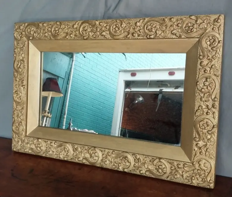 Small Gilt Gesso Rectangular Mirror 1