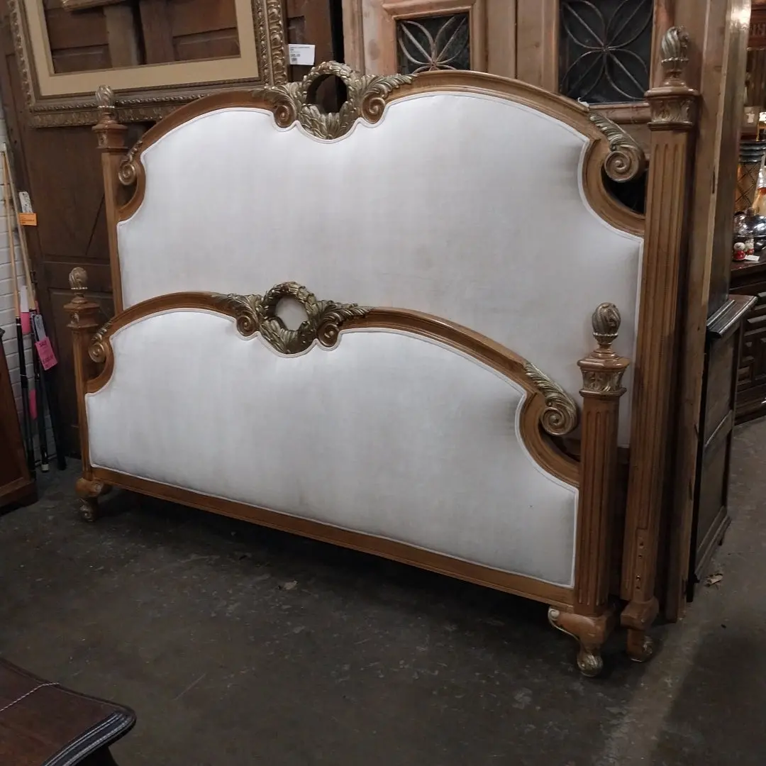 Louis Xvi Style Bed With Velvet Upholstery 1