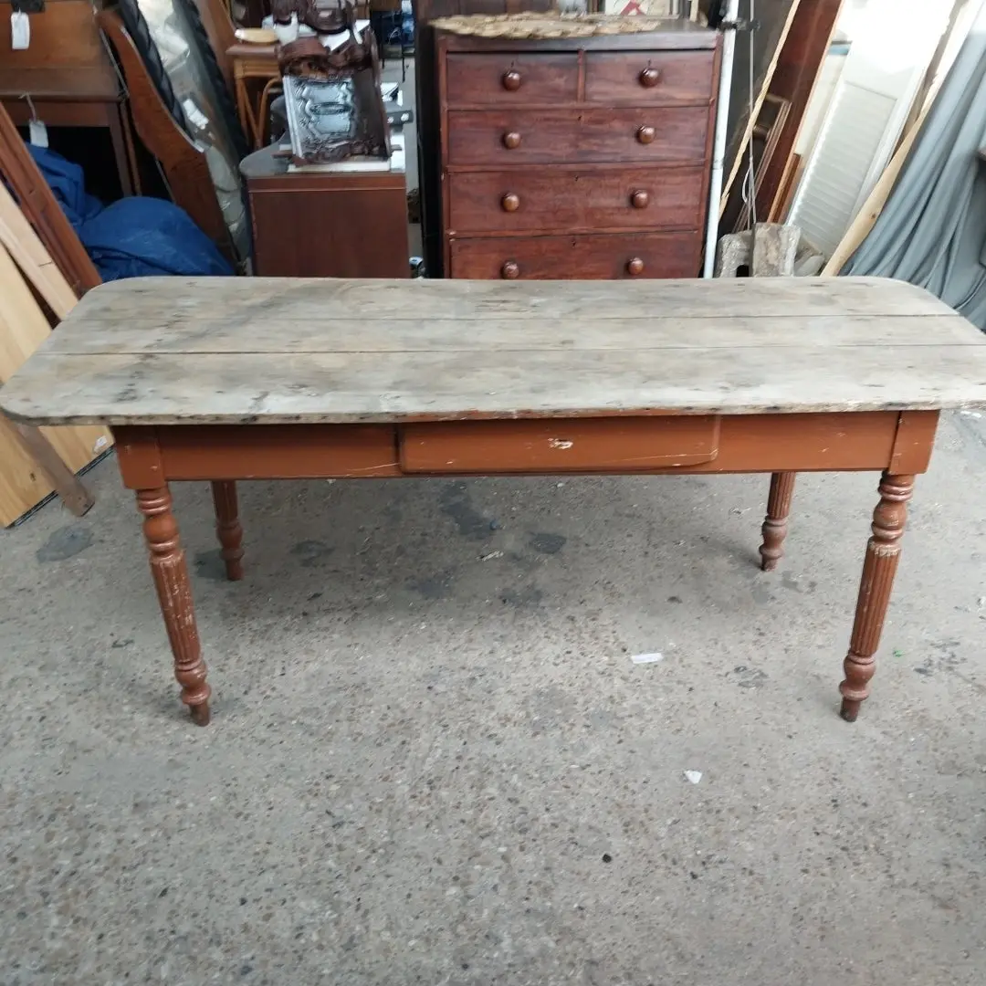 Painted Pine Work Table With Drawer And Reeded Legs 1
