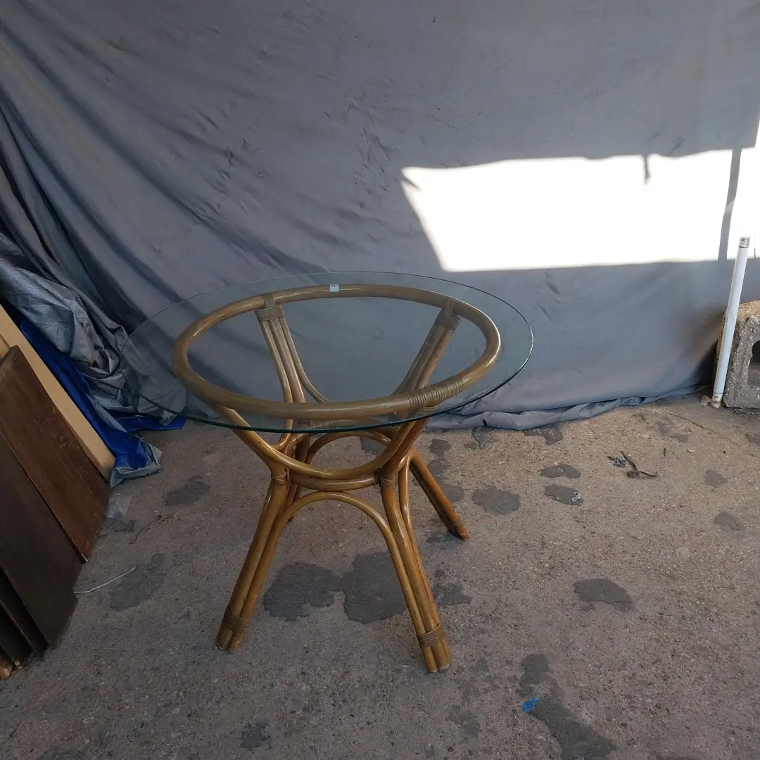 Rattan Round Glass Top Table 1