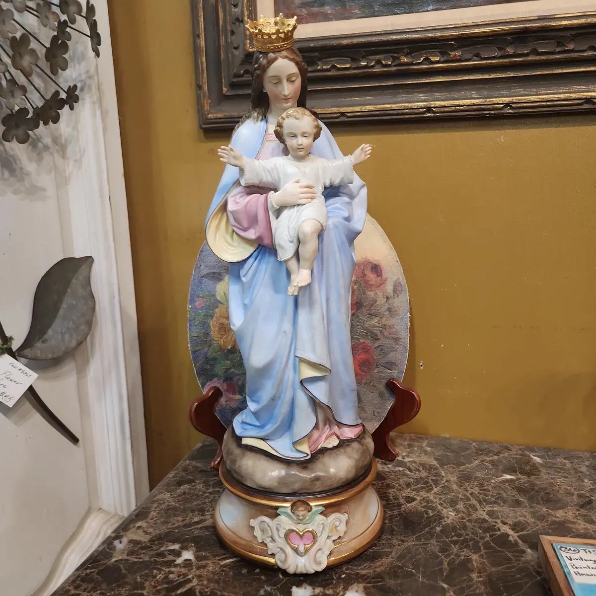 Large Mary With Jesus Statue 1