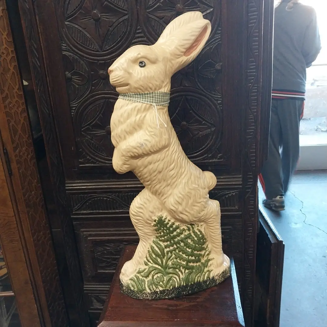 Composition  Standing Rabbit 1