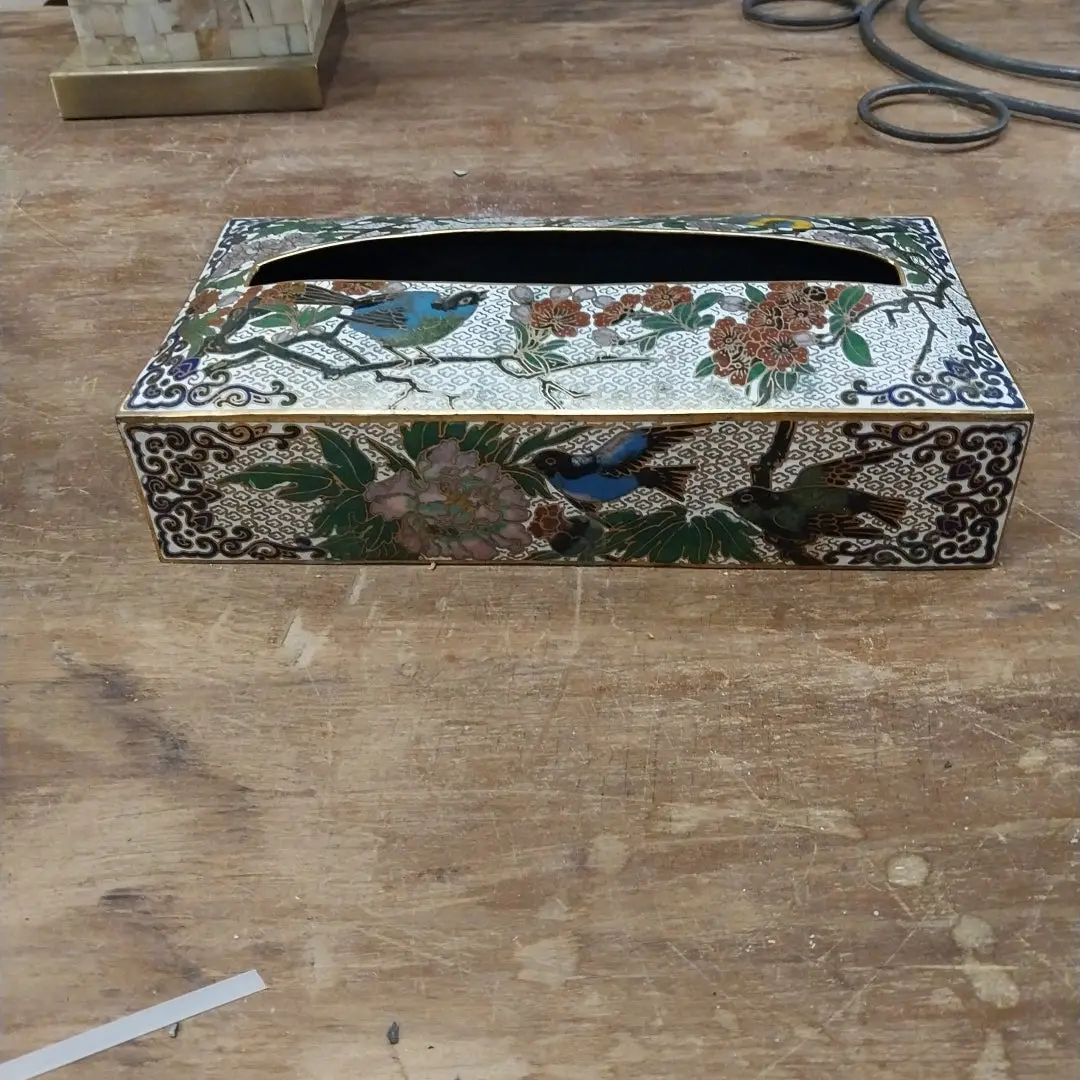 Cloissone Bird Tissue Cover 1