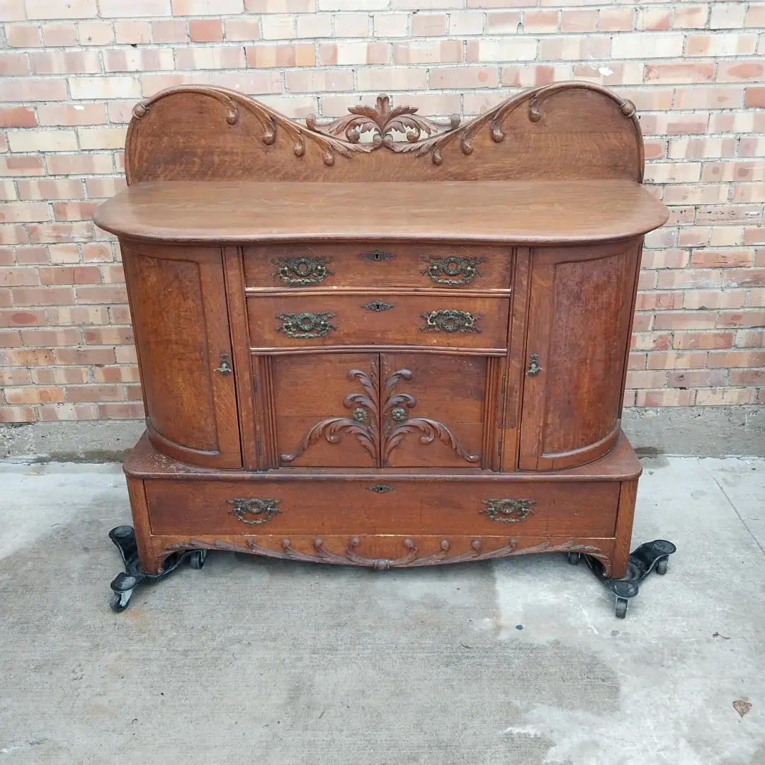 Small American Tiger Oak Server With Backsplash 1