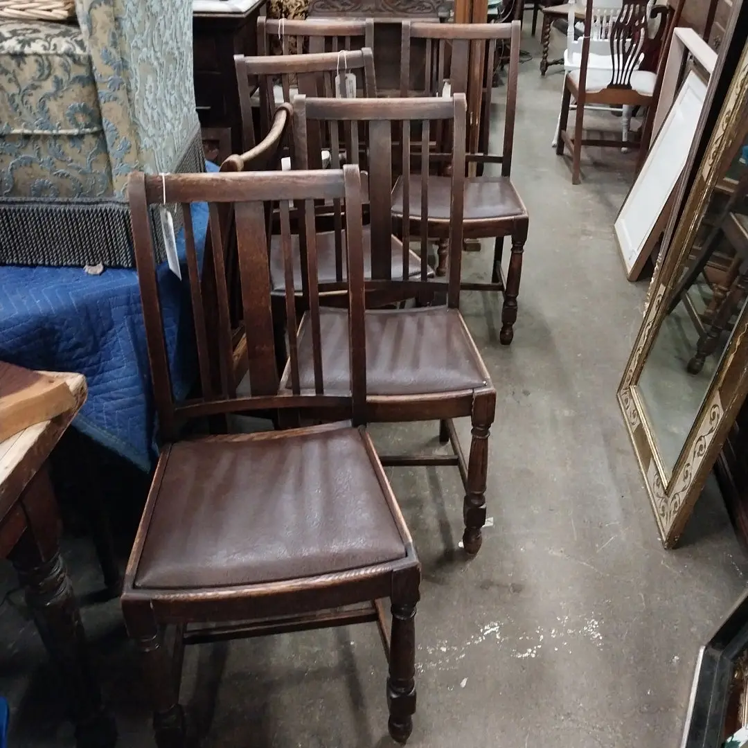 Set Of 8 Slat Back English Oak Chairs 1