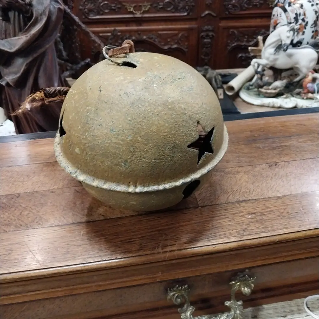 Large Jingle Bell 1