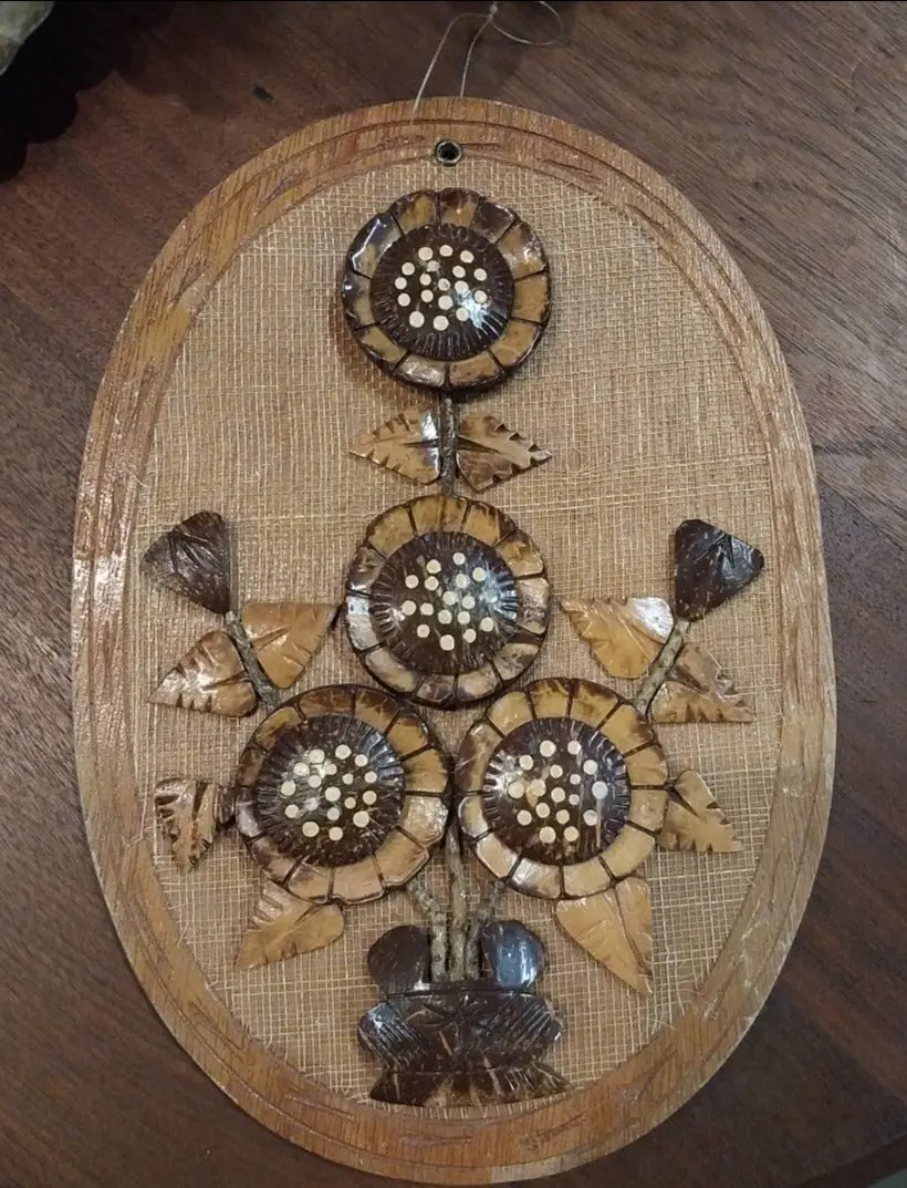 Vintage Wood Floral Plaque As Found 1