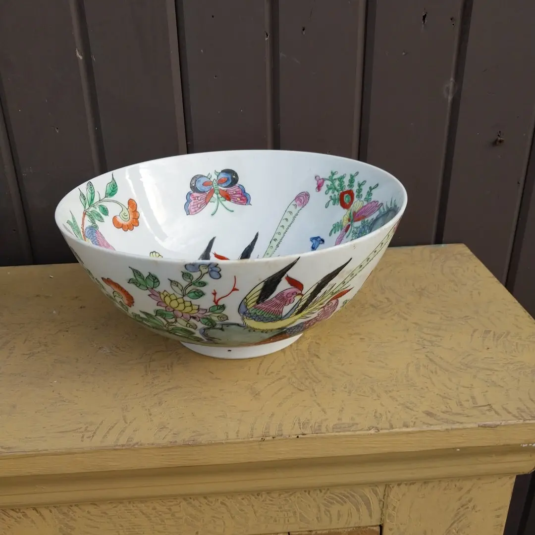 Large Japanese Bowl With Peacocks 1