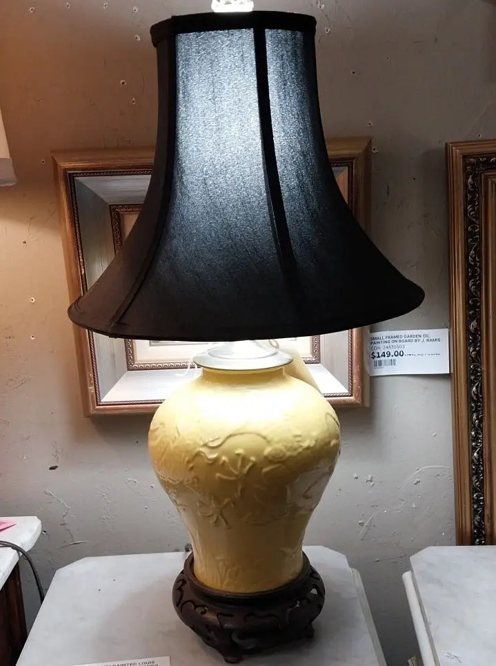 Yelllow Chinese Lamp 1