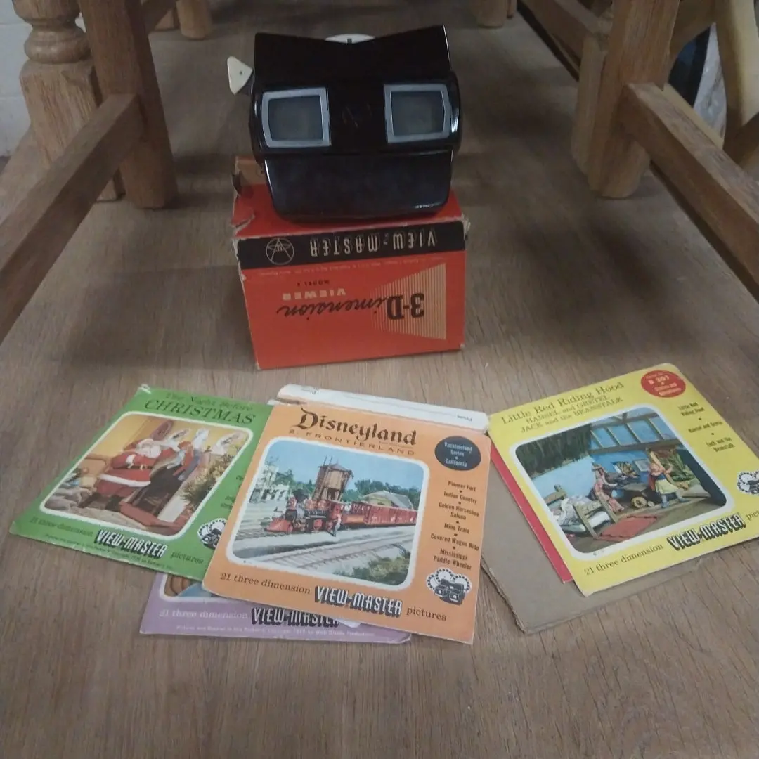 Viewmaster Viewer With Disks 1