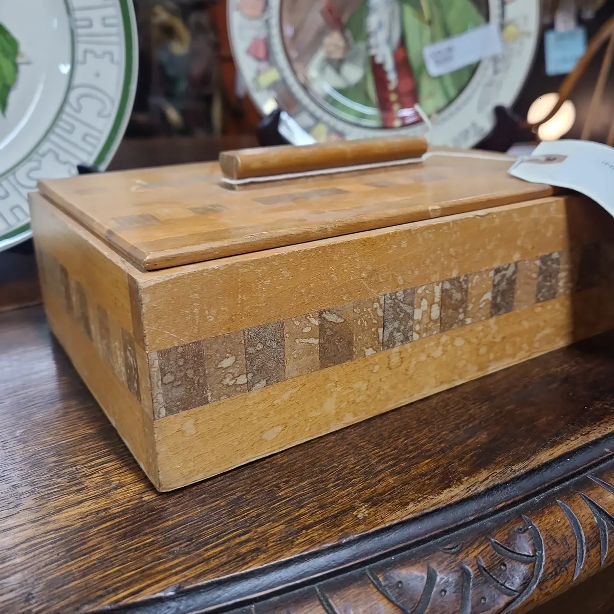 Inlaid Box With Squares 1