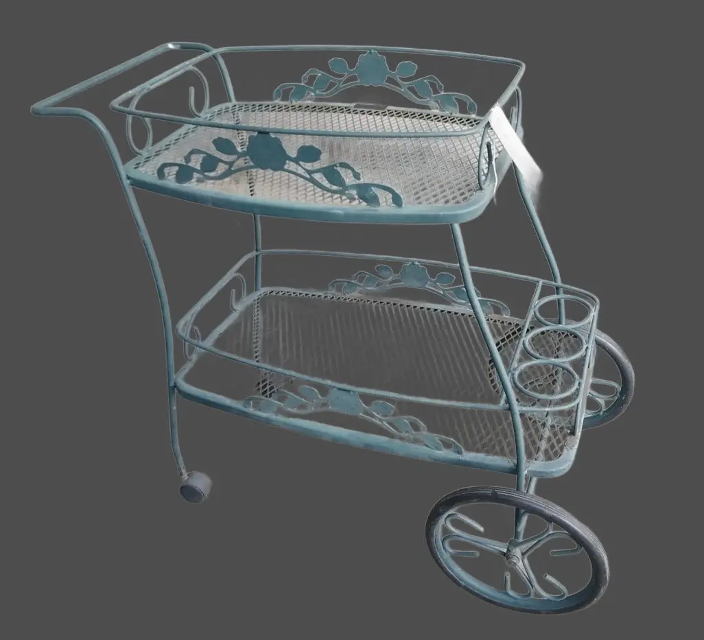 Outdoor Green Bar Cart 1