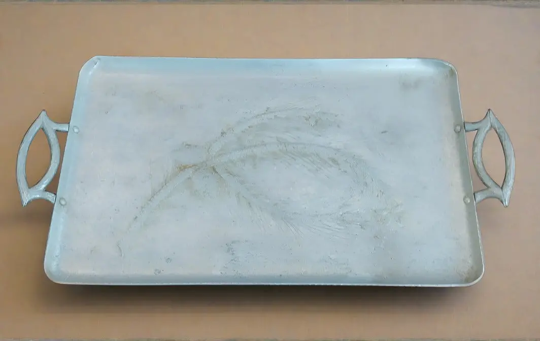 Small Rectangular Aluminum Tray With Pine Cones And Handles 1