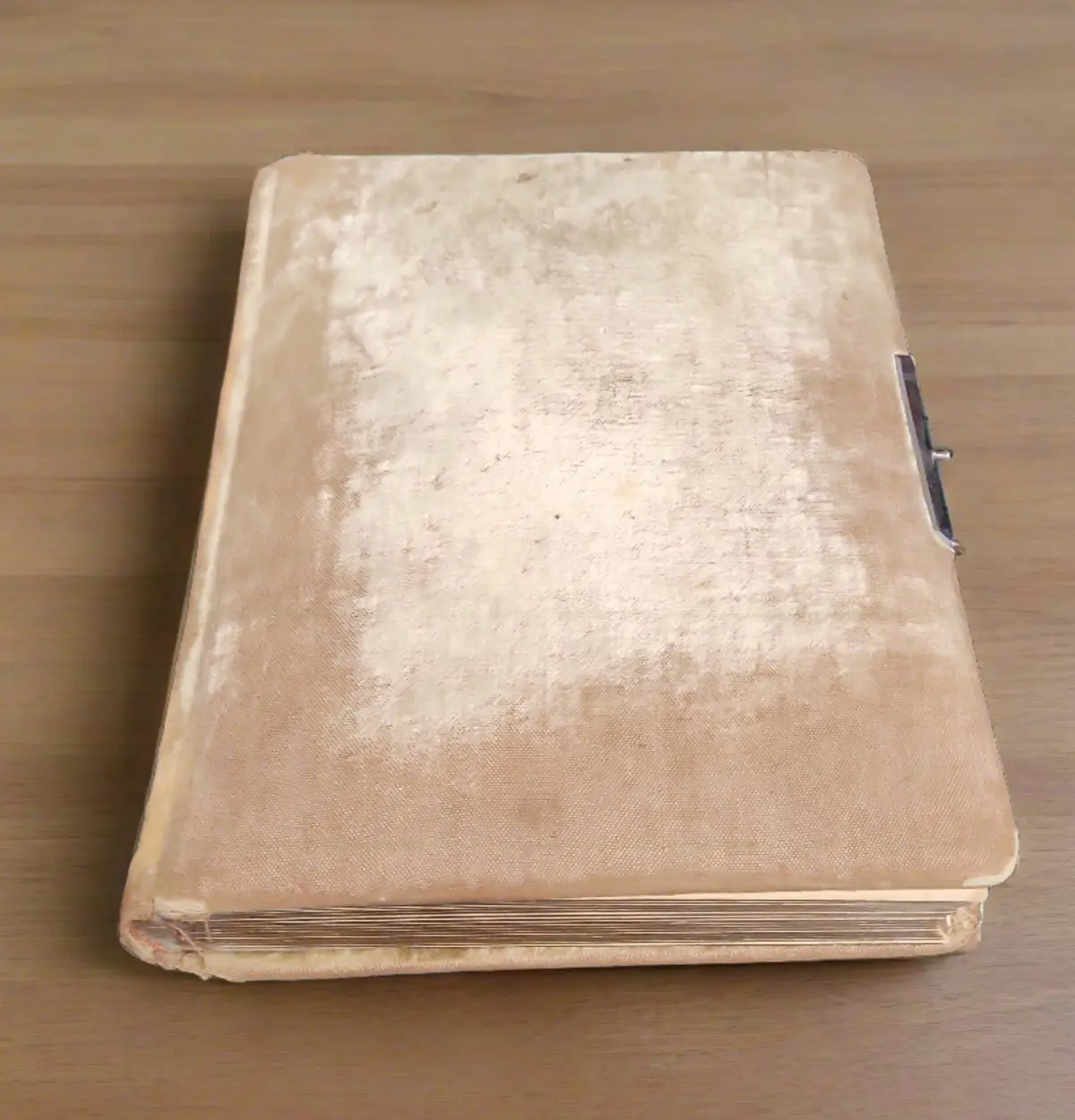 1900'S Photo Album With Green Velvet Cover-As Found 1