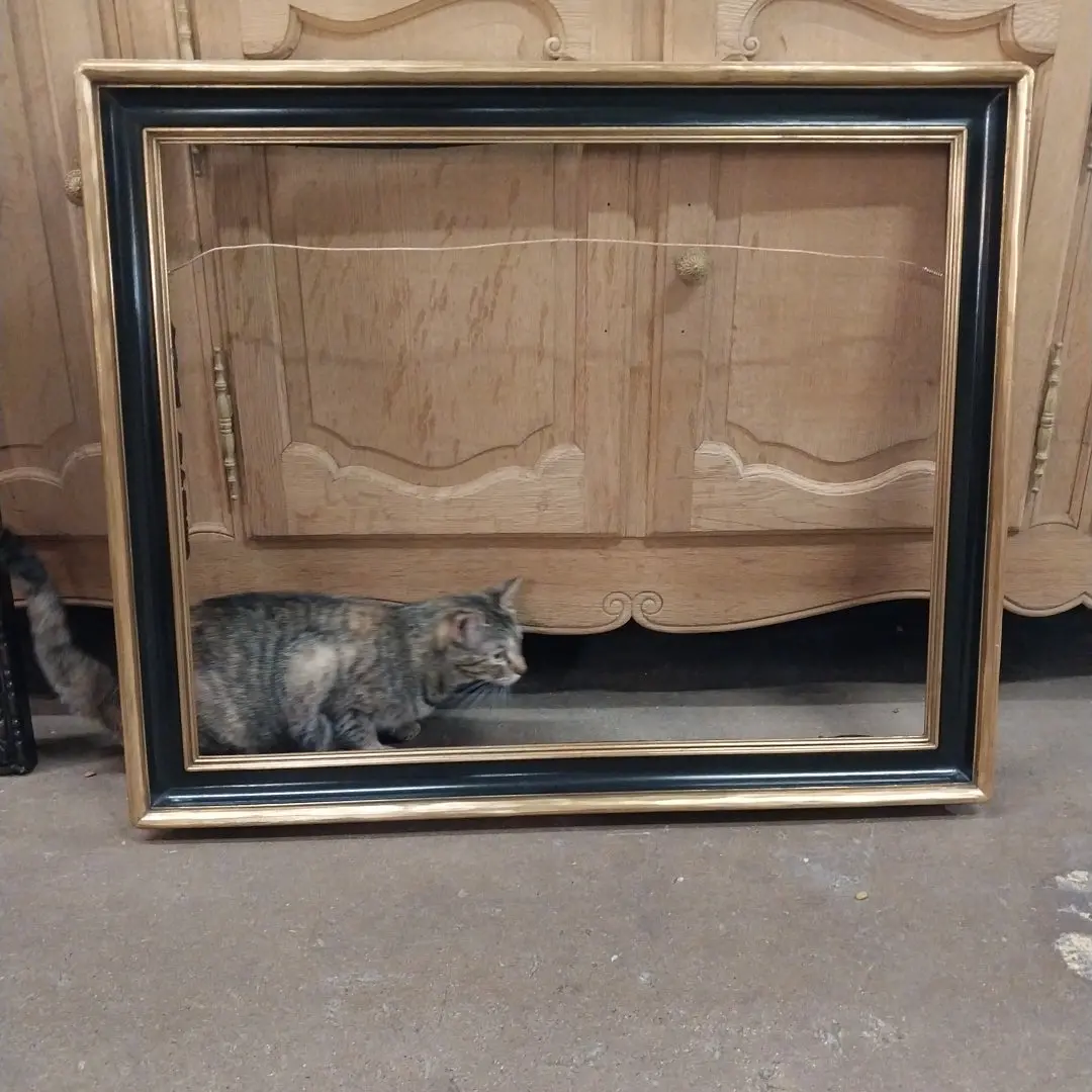 Gilt Frame With Black 1