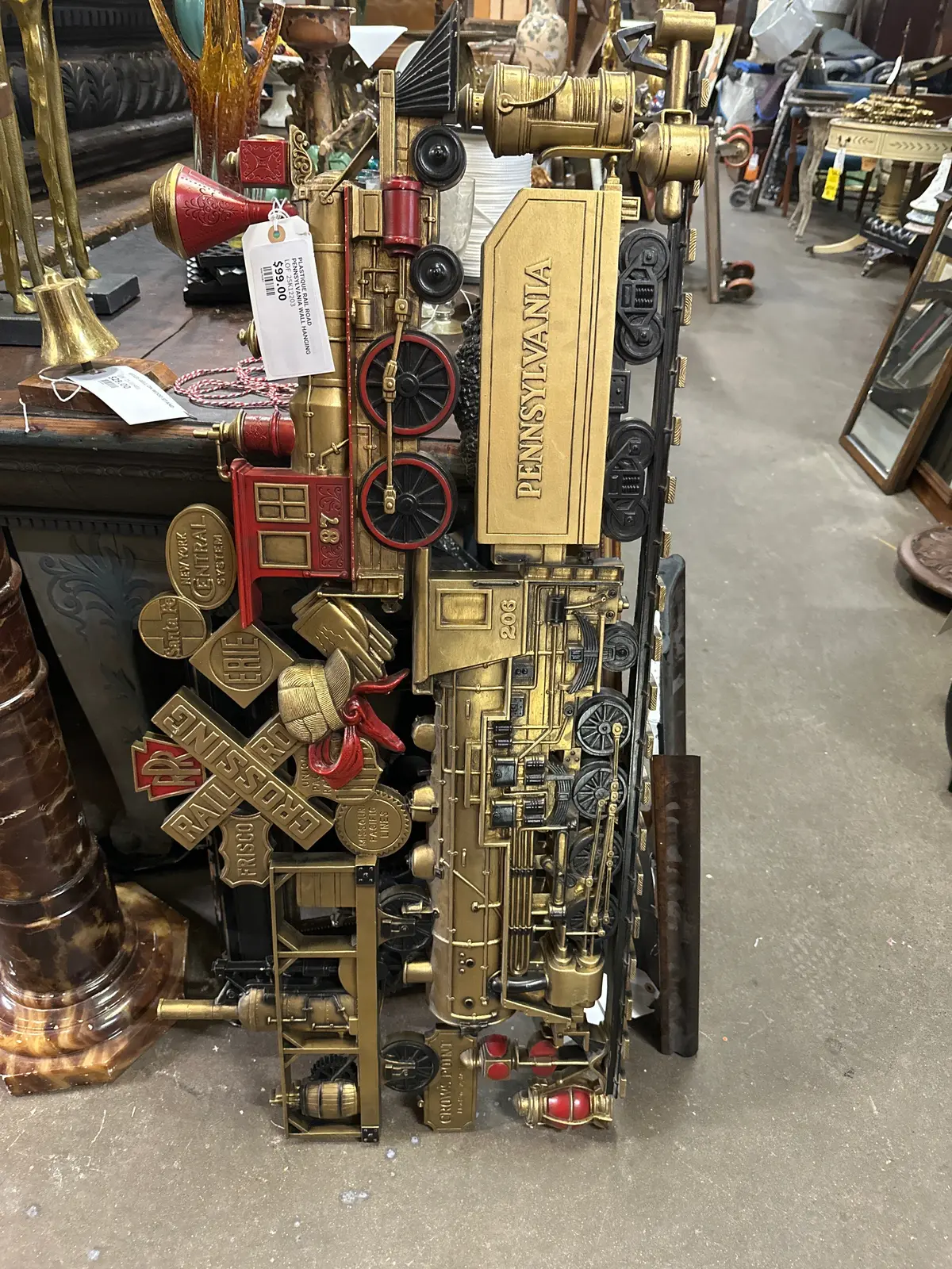 Plastique Rail Road Pennsylvania Wall Hanging 1