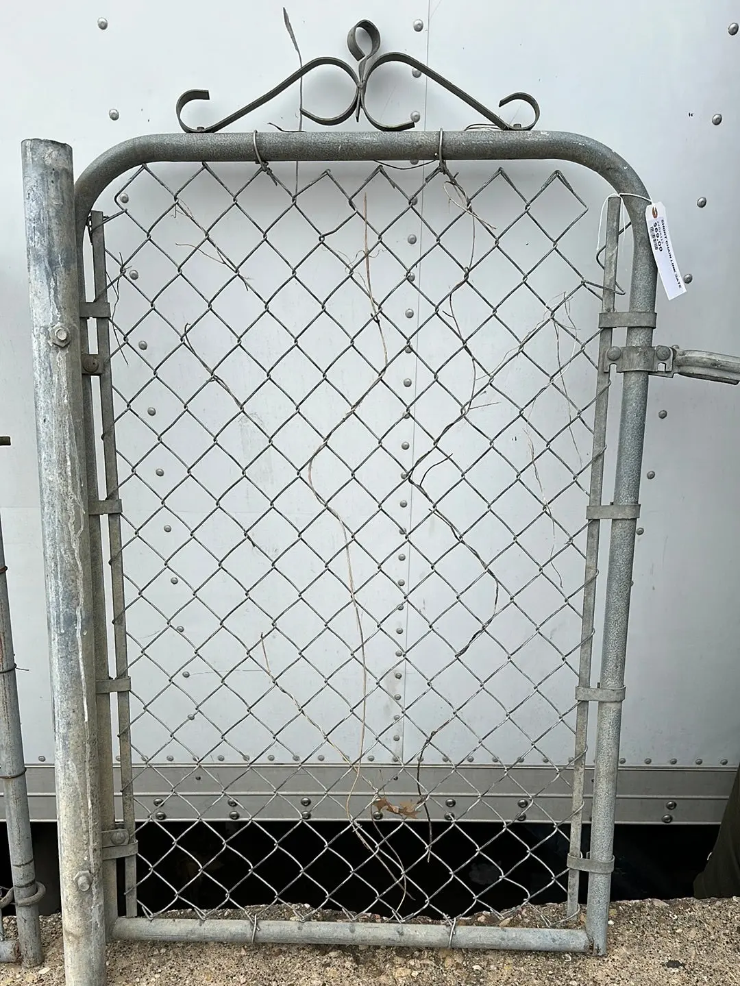 Short Chain Link Gate 1