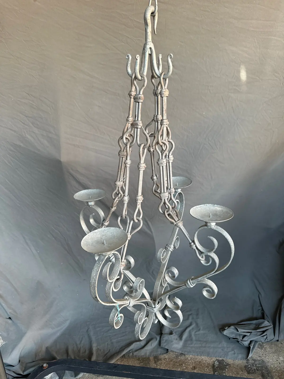 4 Arm Galvanized Light With Decorative Chain 1