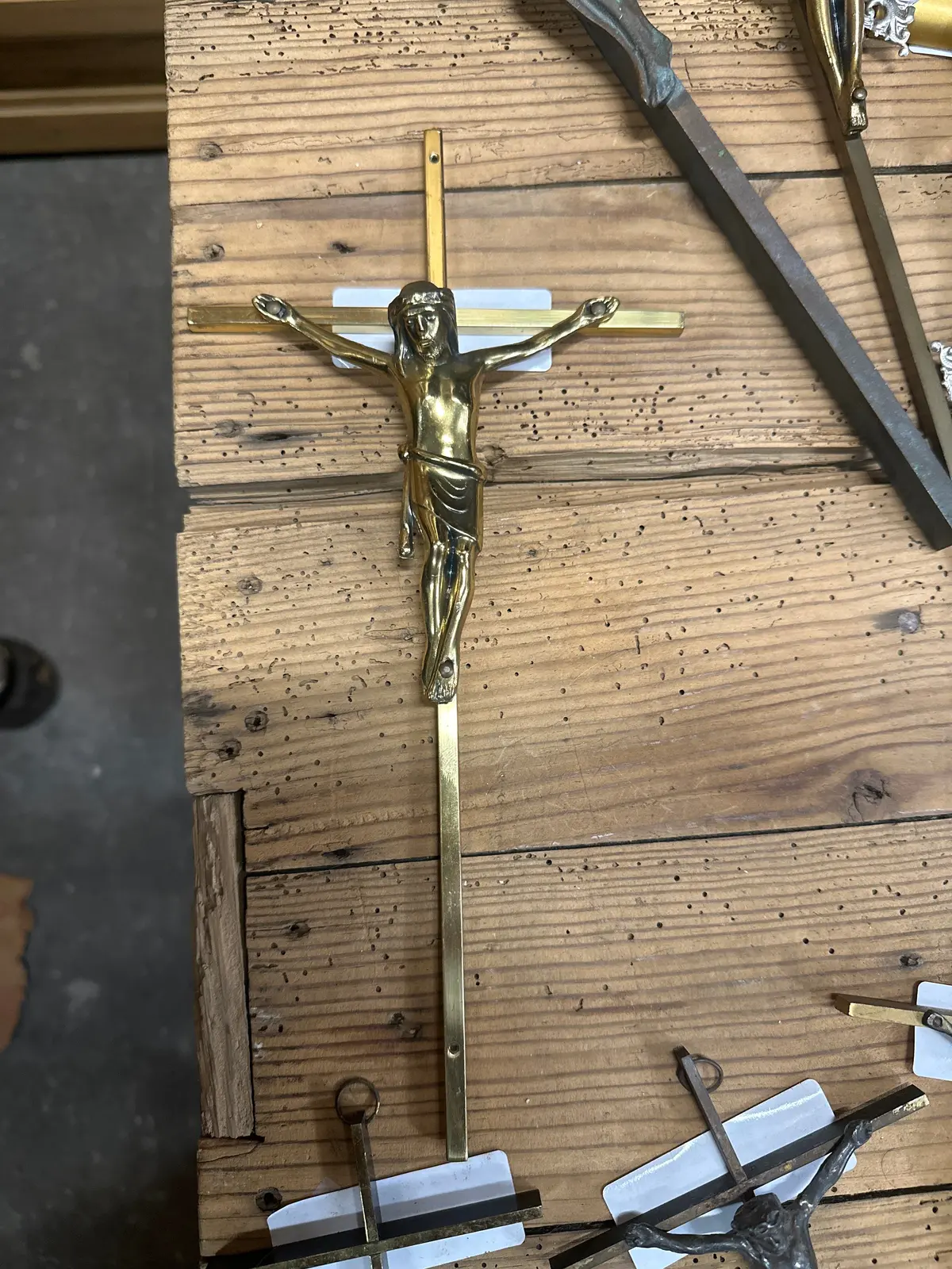 Small Brass Crucifix 1
