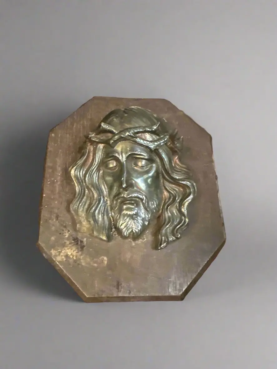 Small Dark Jesus Plaque 1
