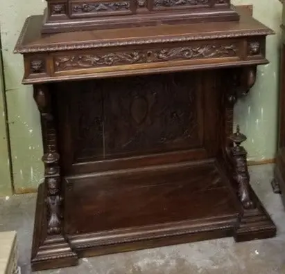 Finely Carved French Console 1