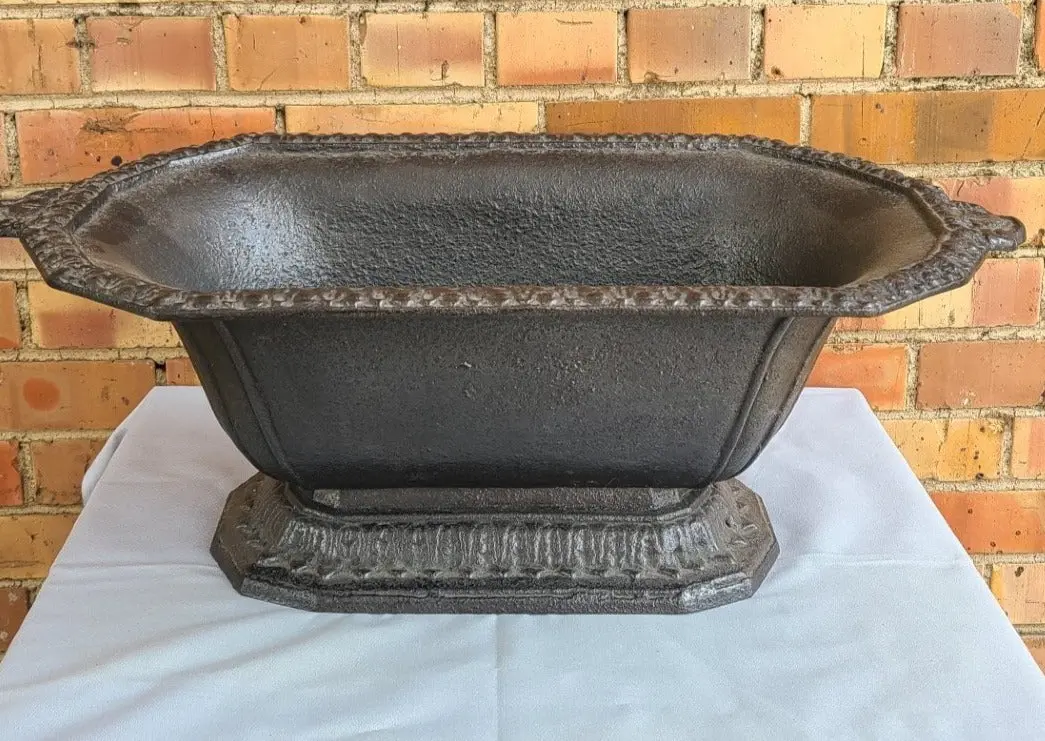 19Th Century Oval Cast Iron Jardiniere 1