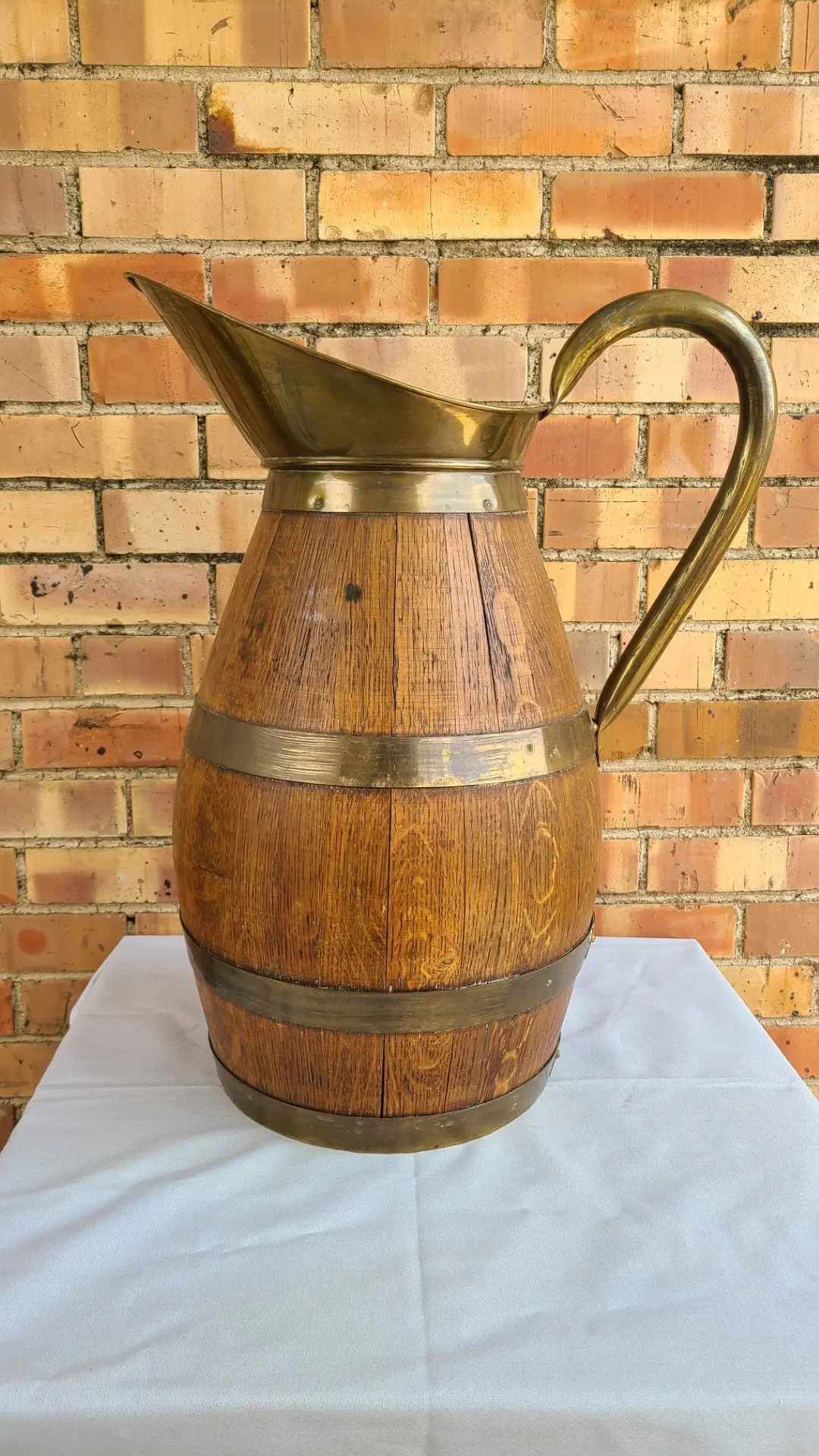Barrell And Brass Wood Umbrella Stand 1