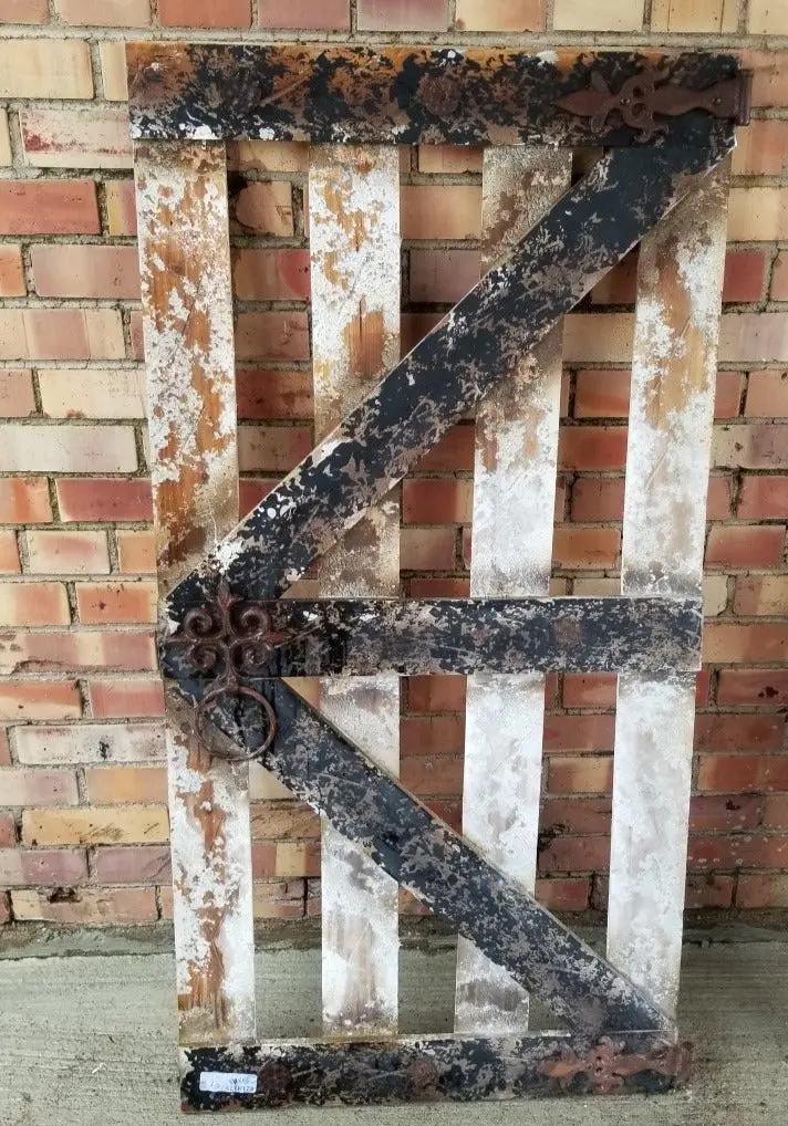 Small Rustic Decorative Gate 1