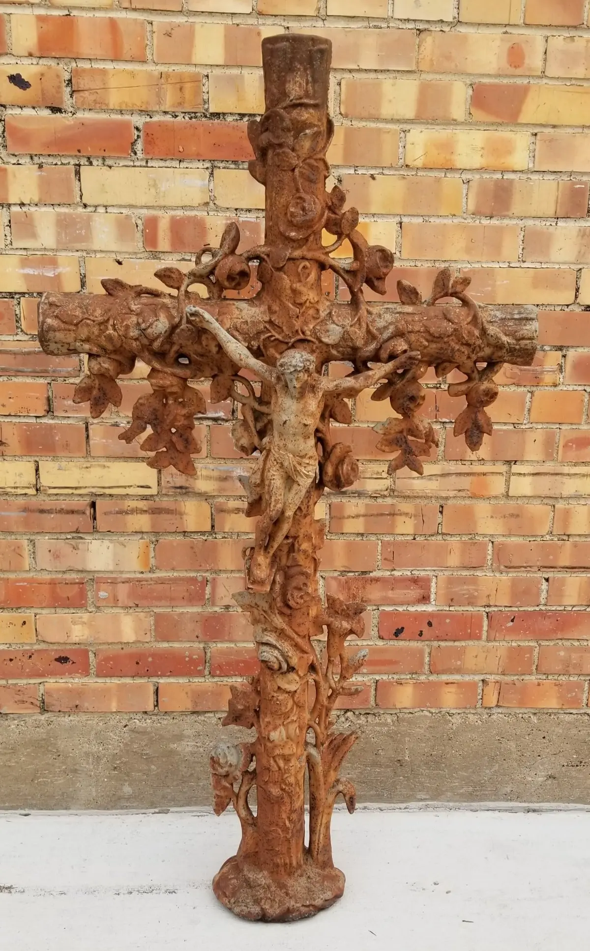 French Cast Iron Field Cross 1