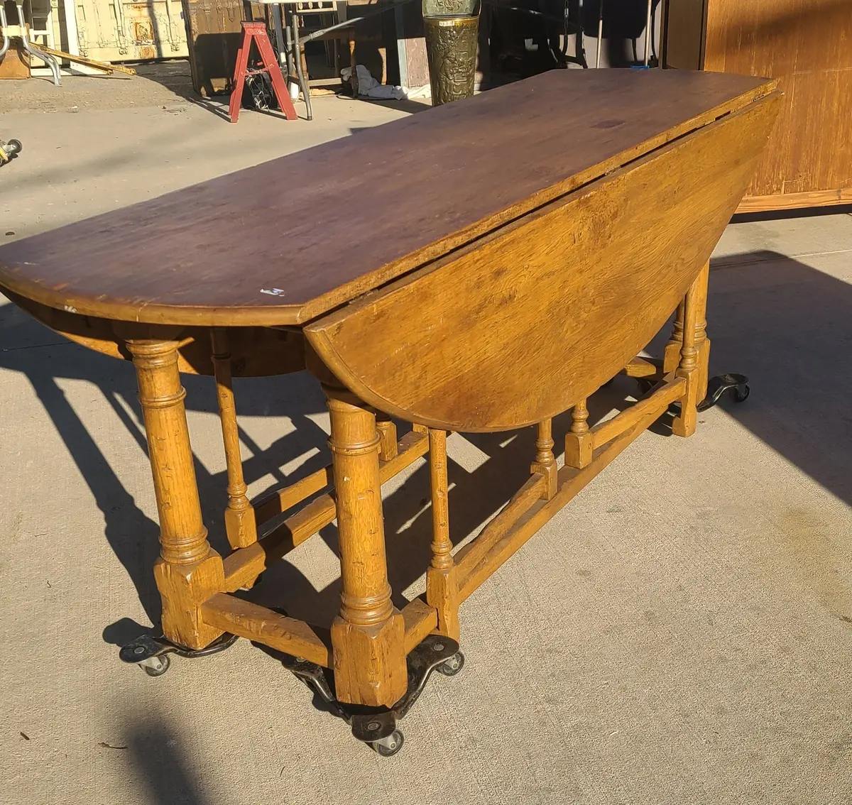 Large Pegged Oak Drop Leaf Wake Table 1