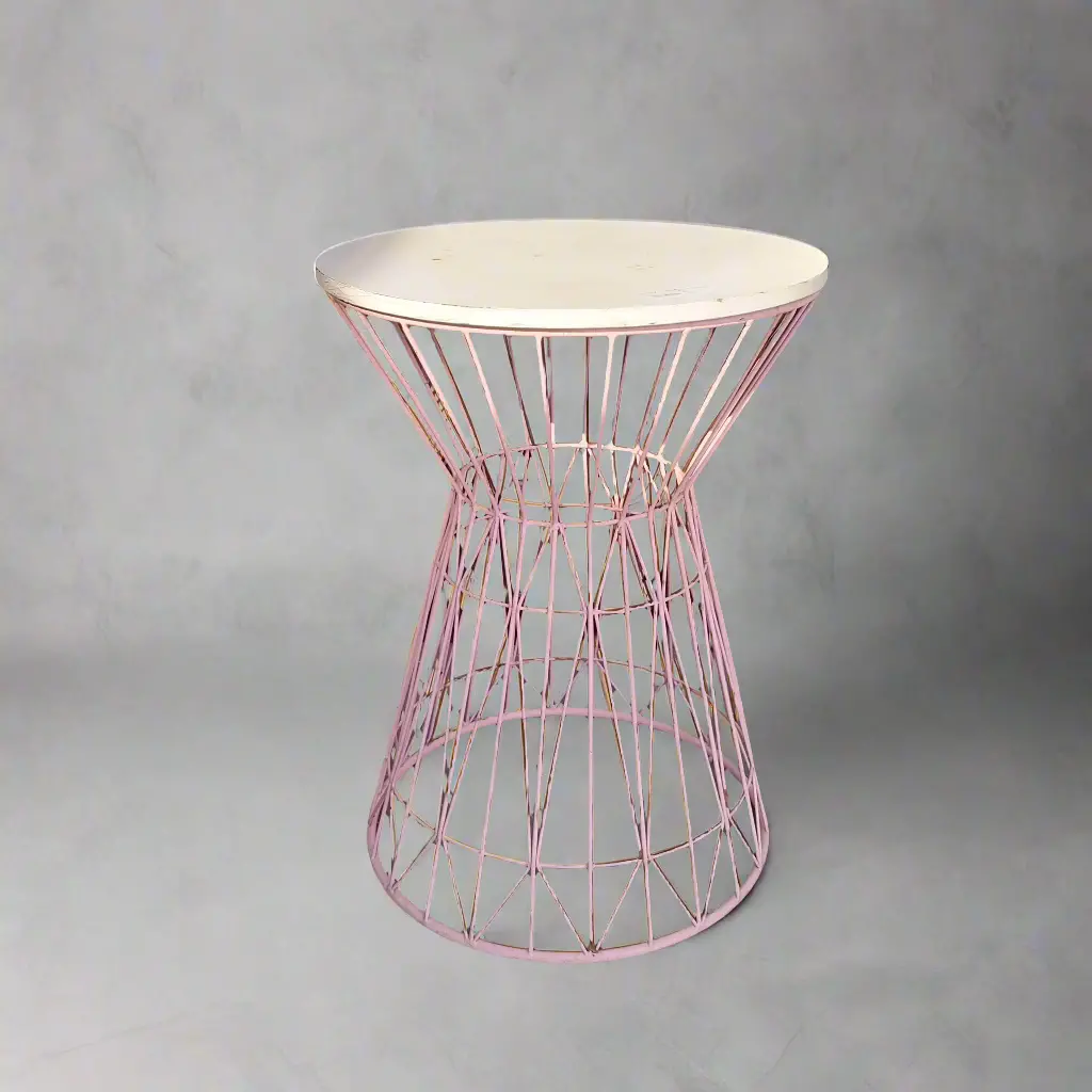Pink Twist Table 1
