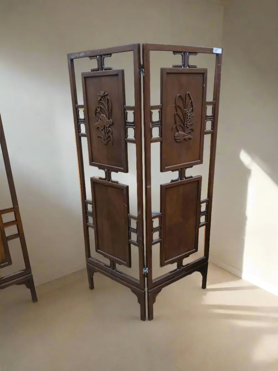 2 Panel Wood Screen 1