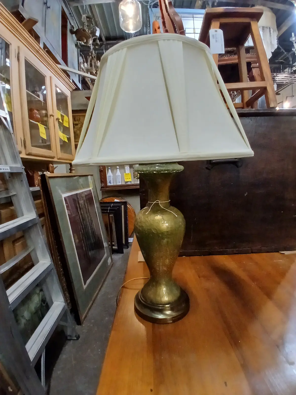 Crackle Glass Lamp 1