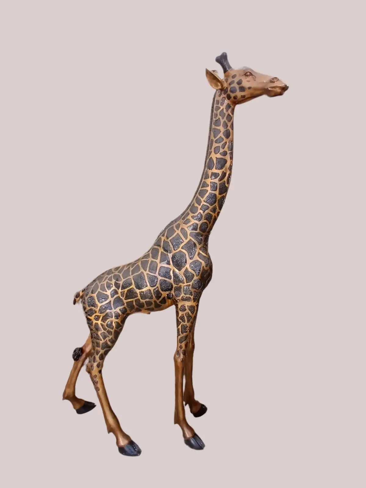 Large Bronze Giraffe 1