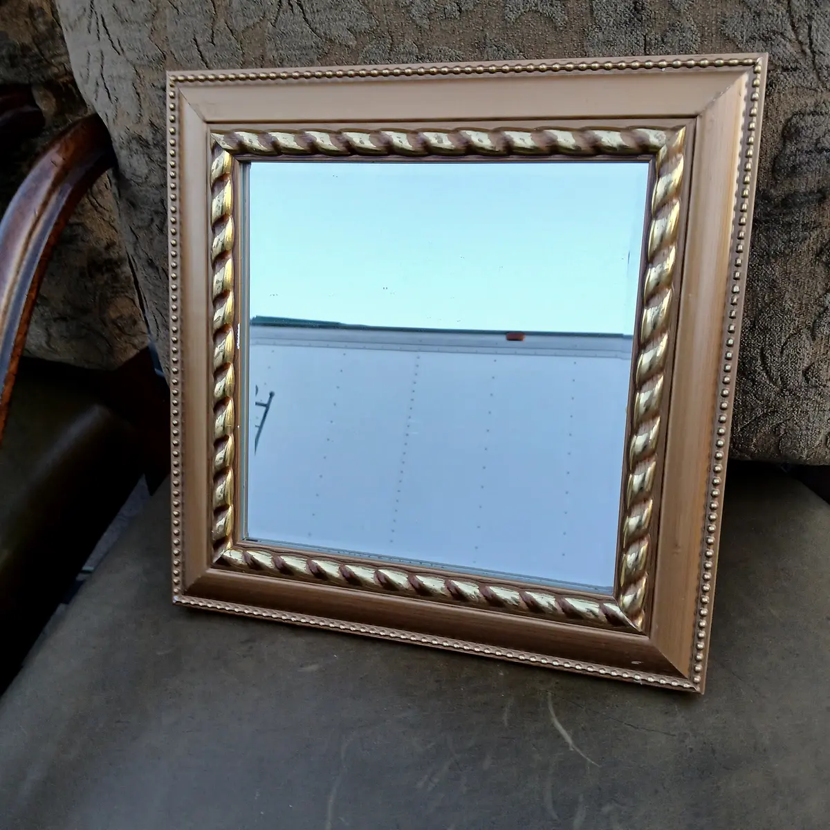 Small Square Gilt Mirror 1