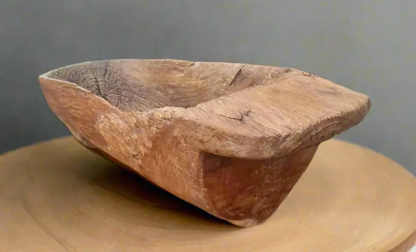 Carved Wood Center Bowl 1
