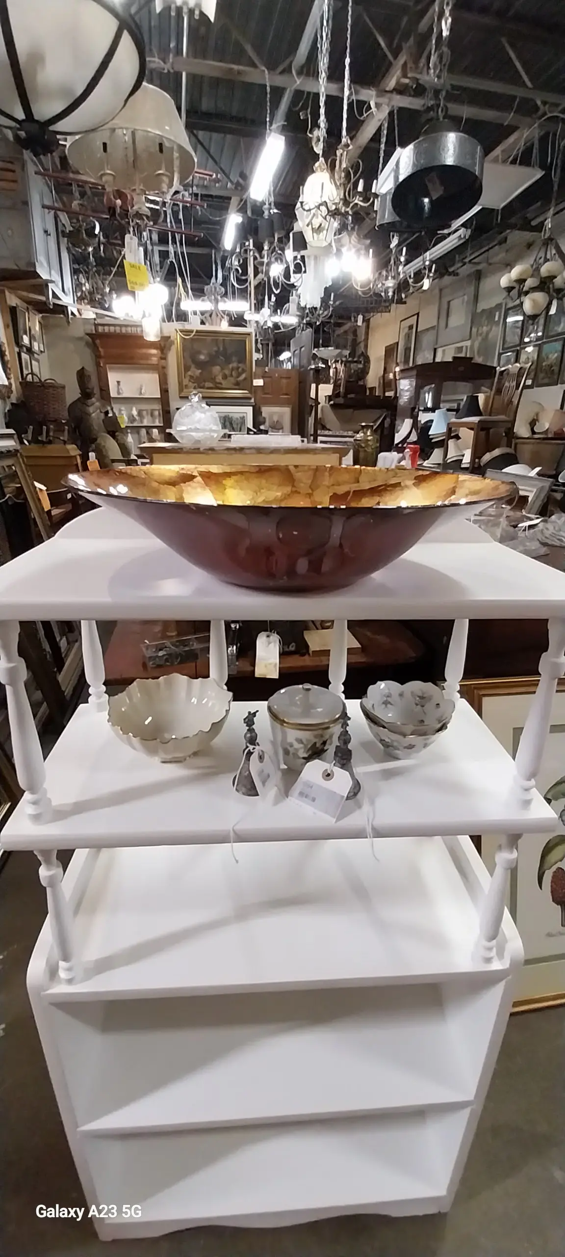 Red Modern Glass Bowl With Gold 1