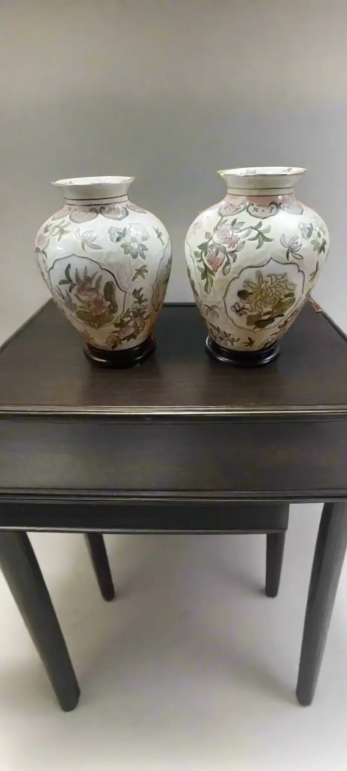 Pair Of Floral Vases In Wood Stands From Macau 1