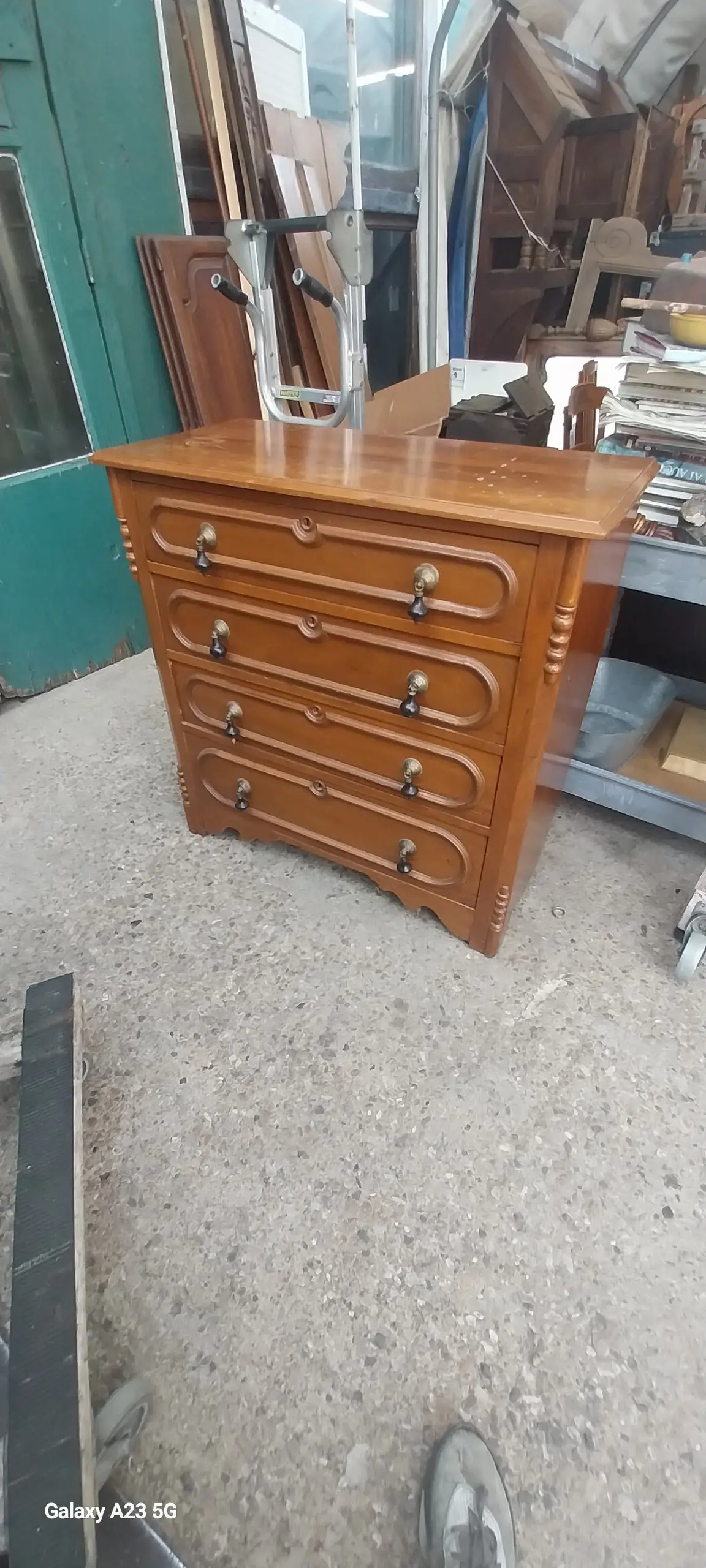 American 1870'S Walnut Chest Of Drawers 1