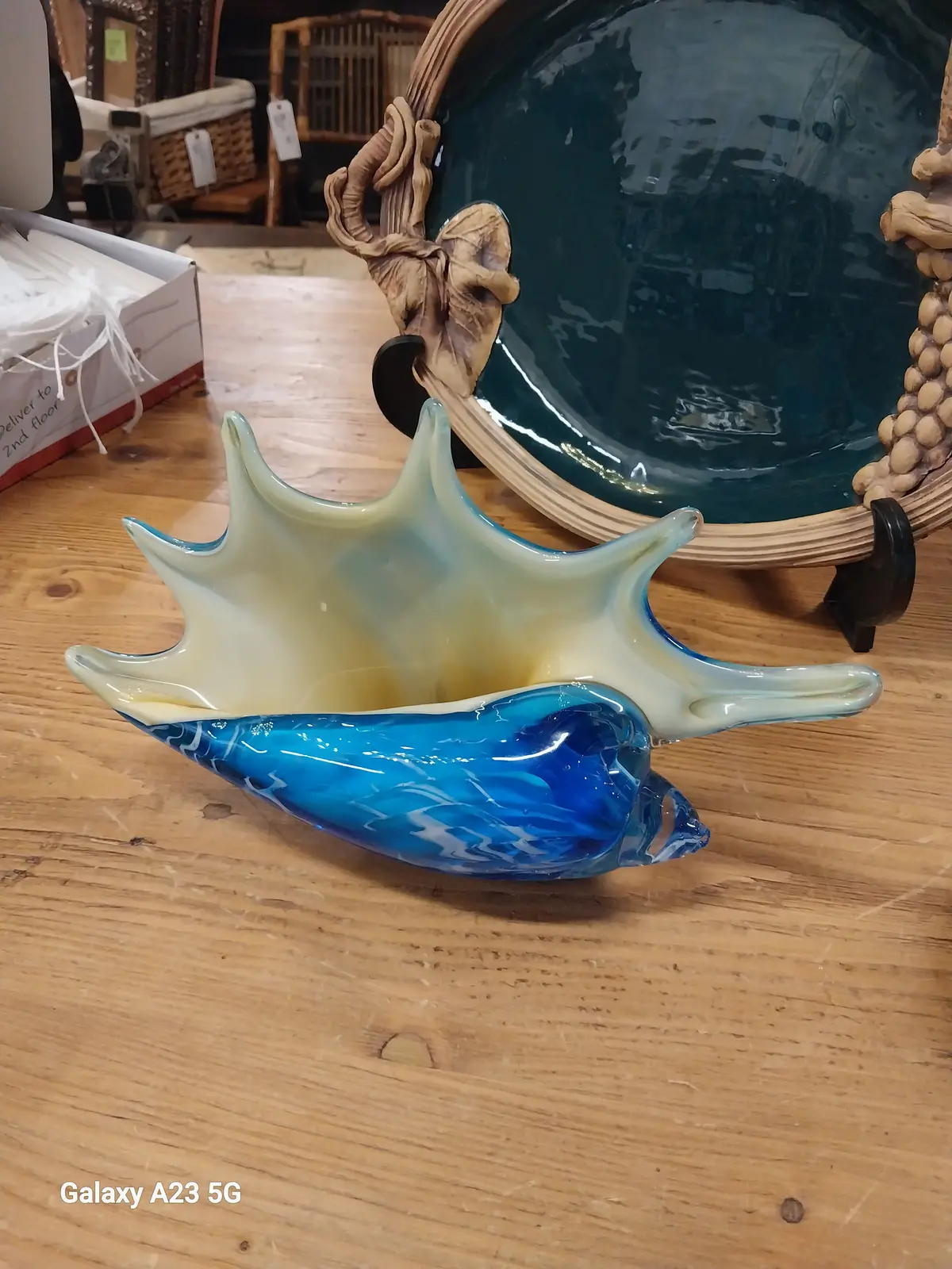 Art Glass Blue And White Conch Shell Sculpture 1