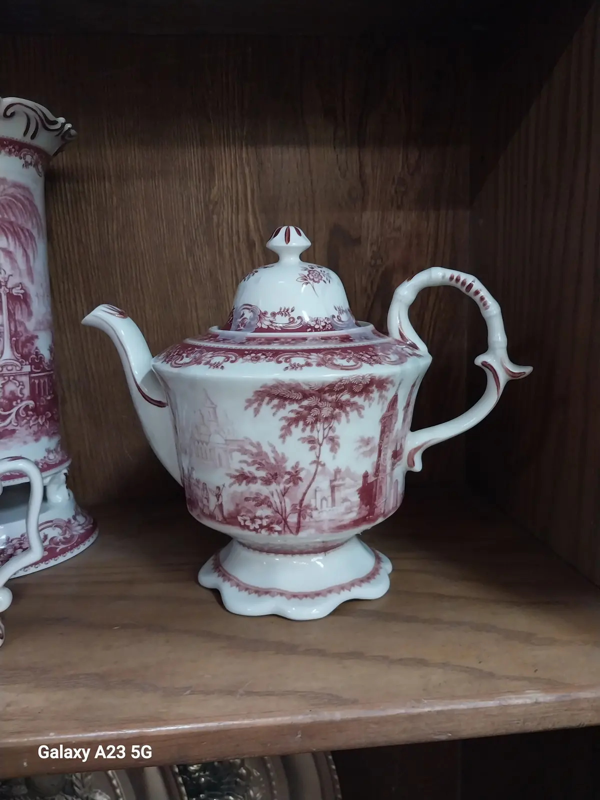 Red And White Large Teapot 1