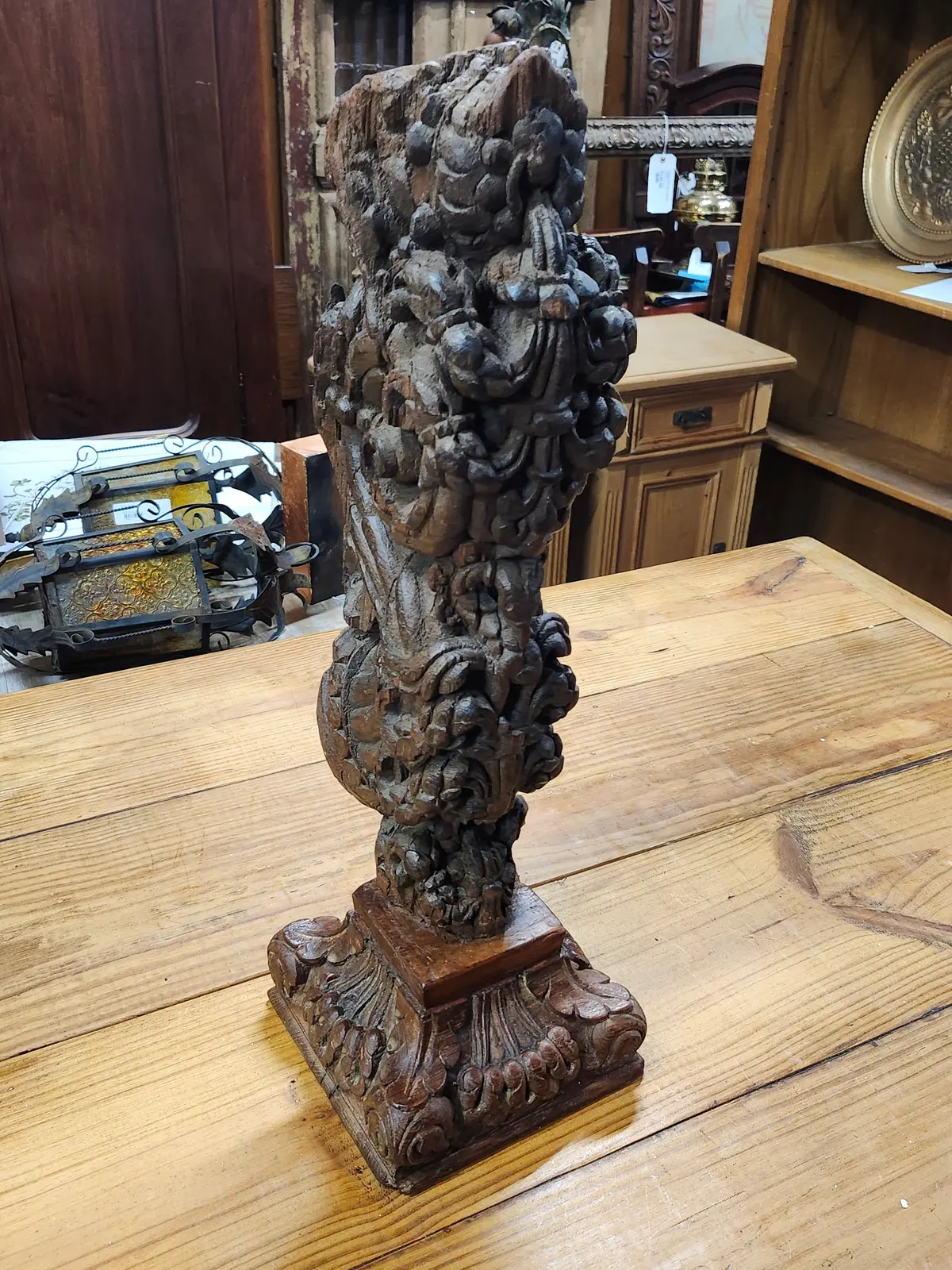 Ornately Carved Oak Architectural Ornament 1