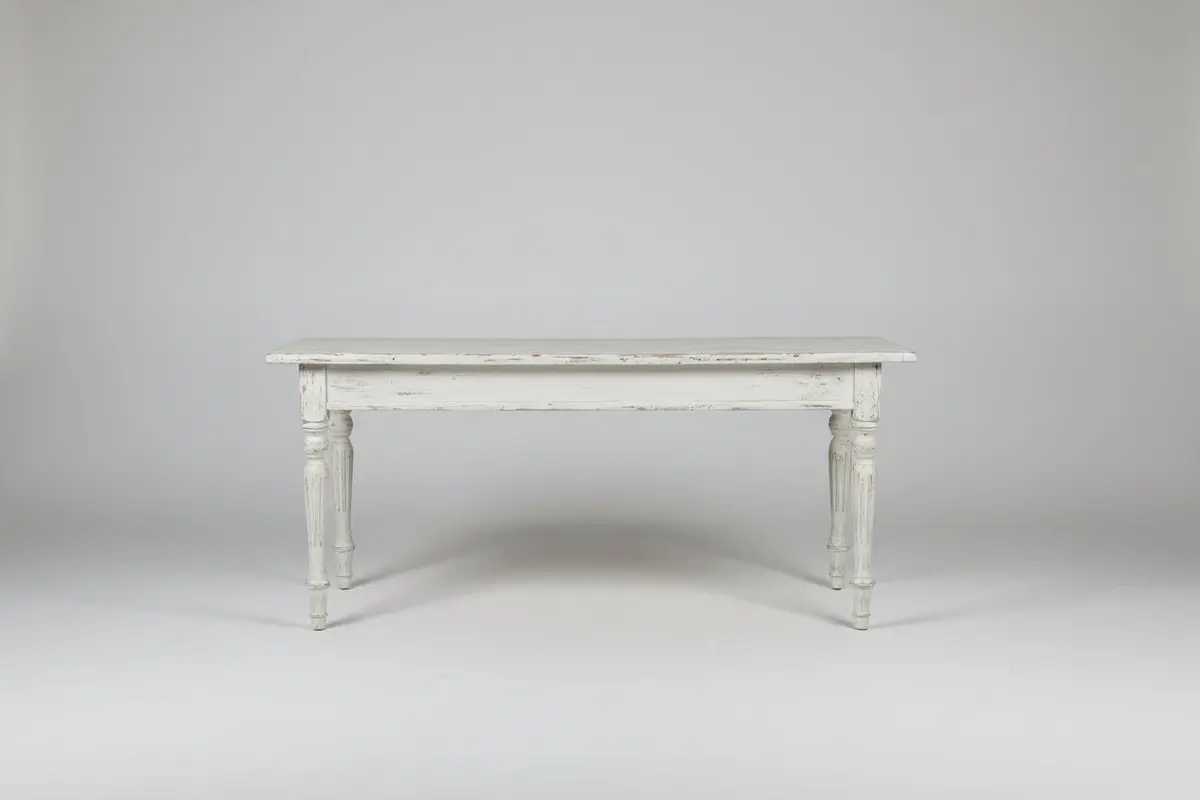 Small Painted Bead Board Display Table 1
